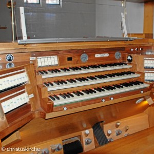 Orgel - Spieltisch